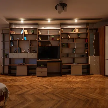 Old Town Library Appartement