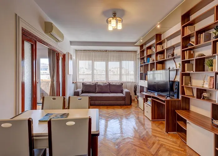 Apartment Old Town Library